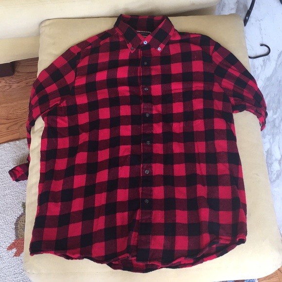 Club Room Black and Red Flannel - Picture 2 of 3
